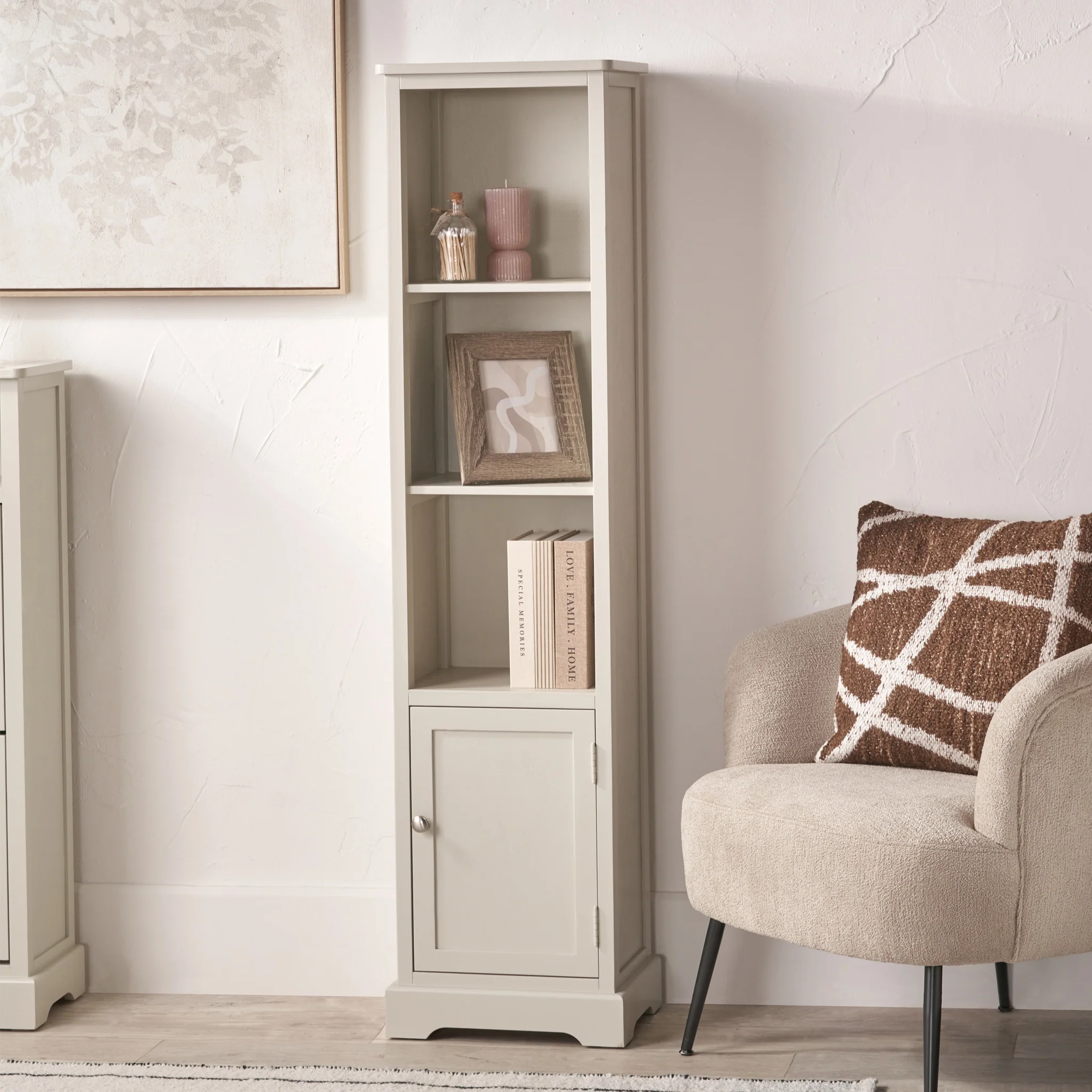 Croft Pine Display Cabinet - Image 2