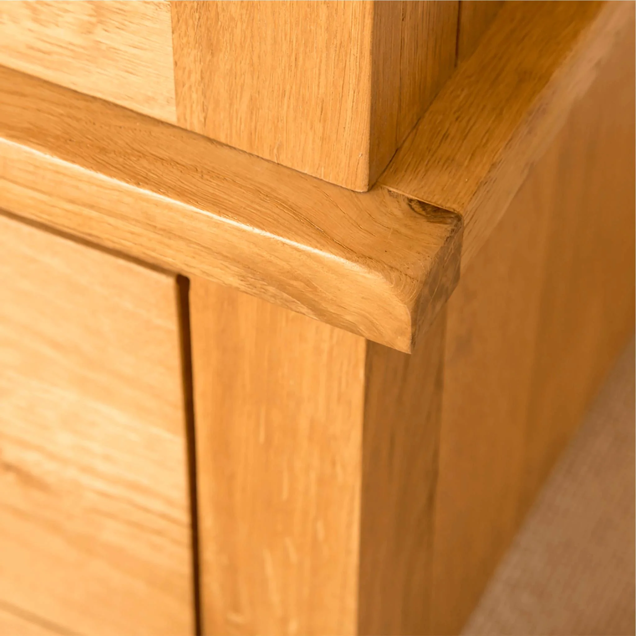 Lanner Oak Triple Wardrobe & Drawers - Image 8