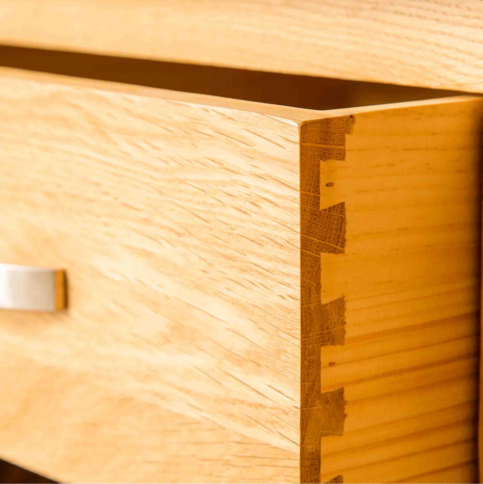 London Oak Console Table with Baskets - Image 5