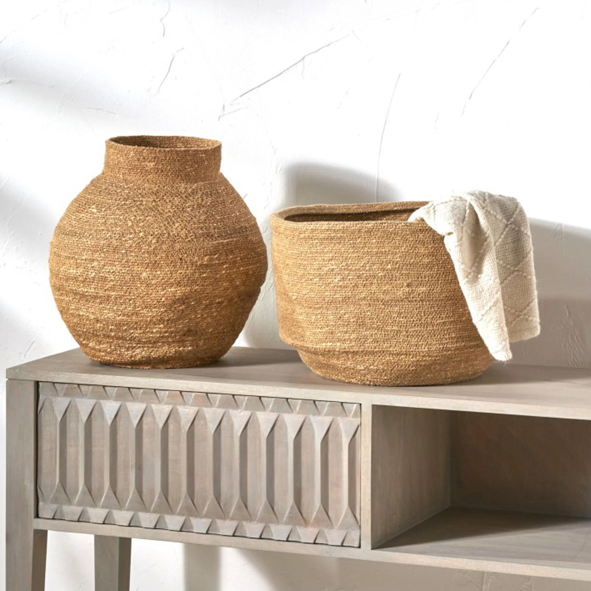 Seagrass Natural Round Basket - Image 2