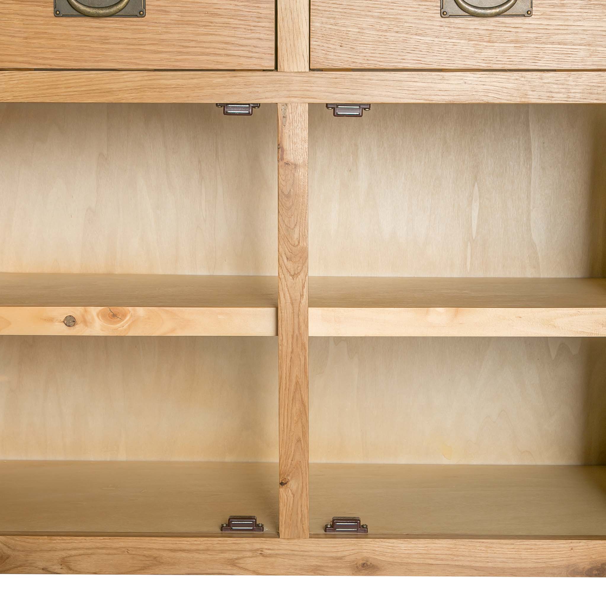 Surrey Oak Extra Large Sideboard - Image 5