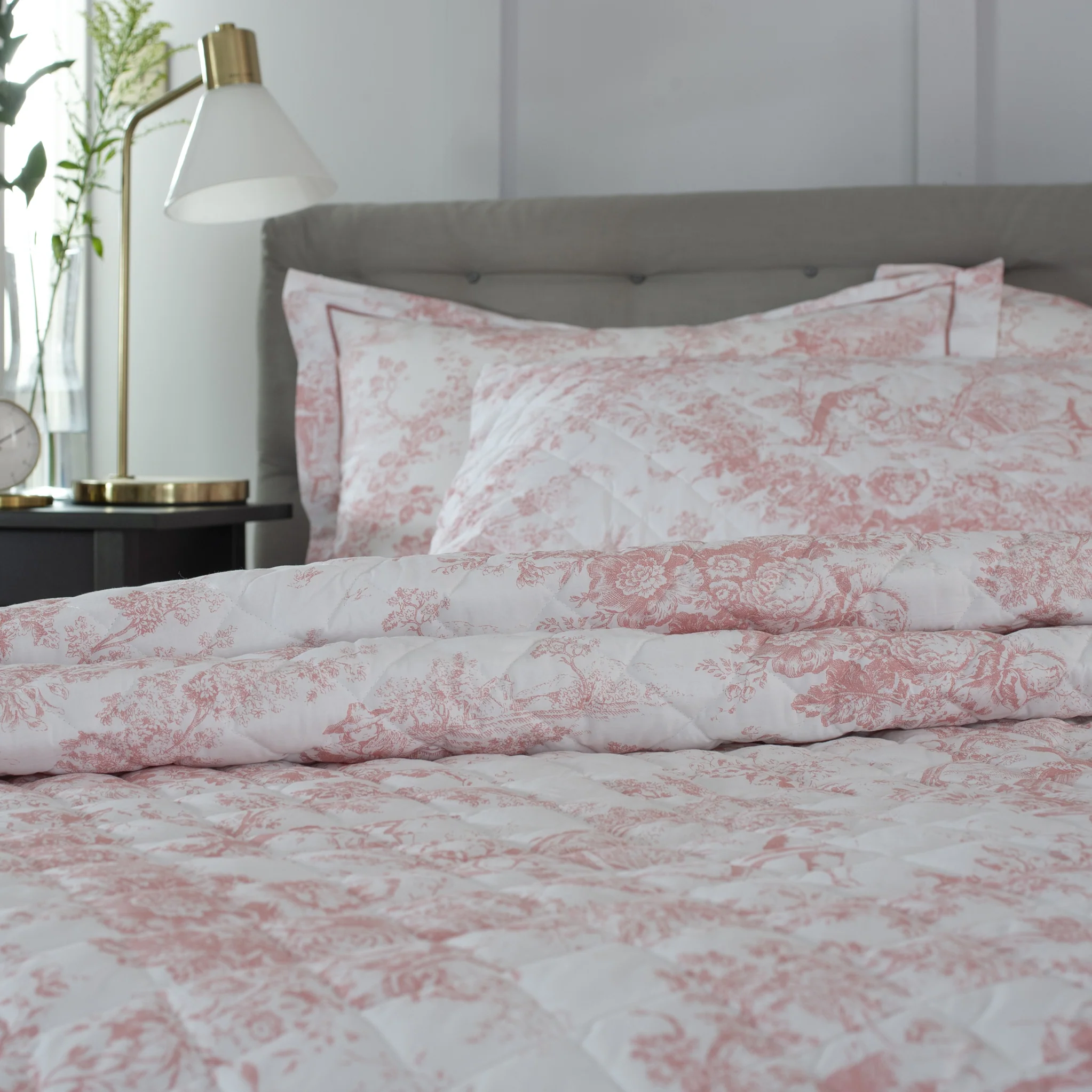 Toile de Jouy Bedspread - Image 3